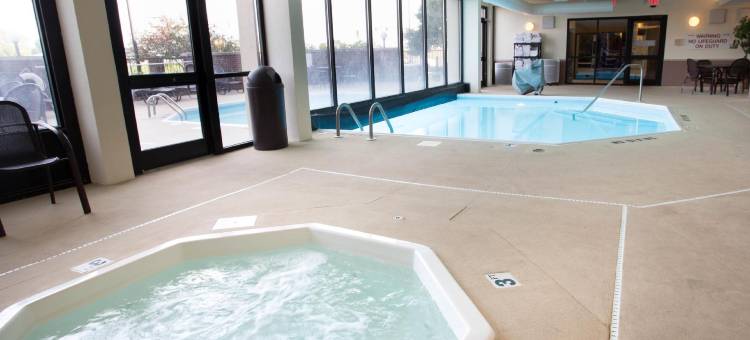 尚佩恩德鲁里套房酒店(Drury Inn & Suites Champaign)图片