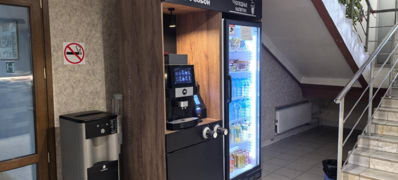 劳斯莱斯舞会酒店(Ros les Prom Hotel)图片