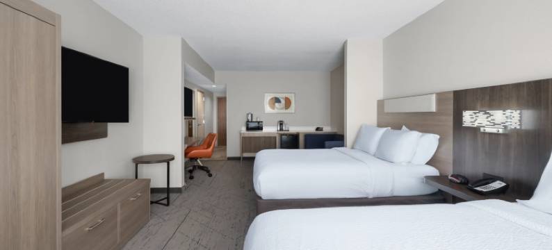 Holiday Inn Express 彭布罗克 by IHG(Holiday Inn Express Pembroke by IHG)图片