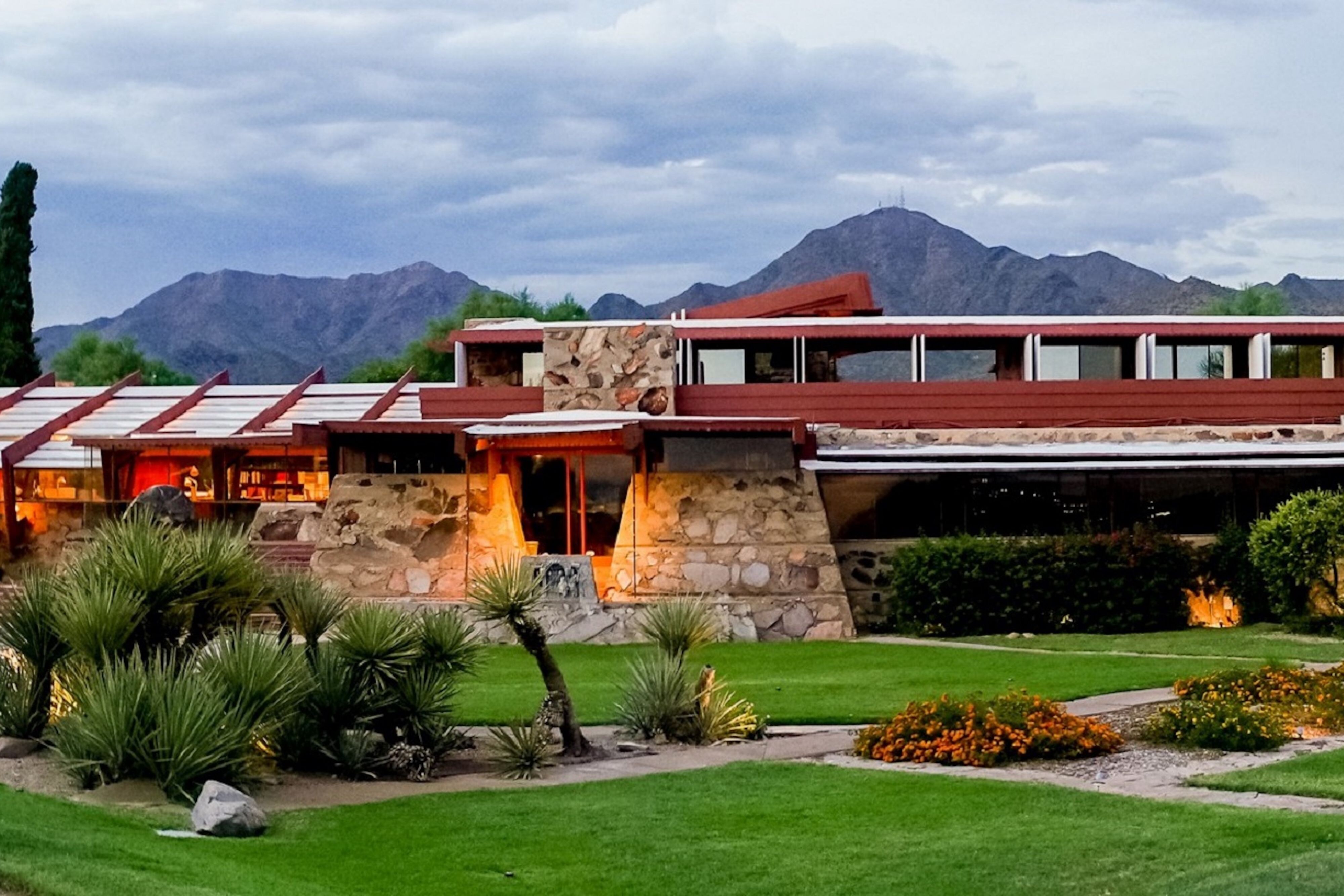 The Phoenician, a Luxury Collection Resort, Scottsdale Over view