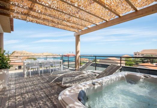 Residence Saletta Casale Hotel Overview