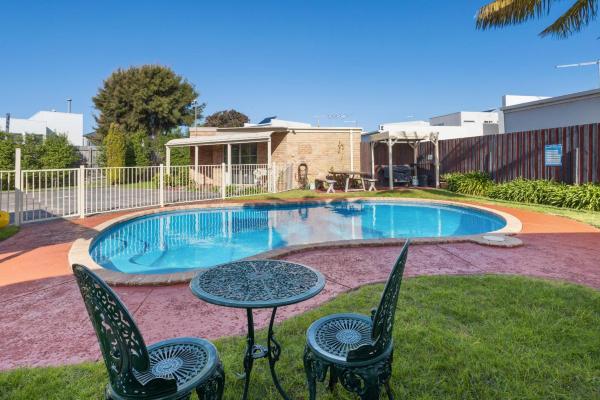 Bayview Motel Hotel Overview