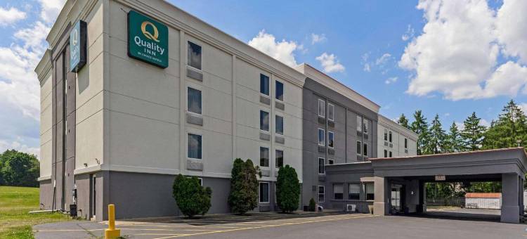 品质酒店(Red Roof Plus+ Easton)图片