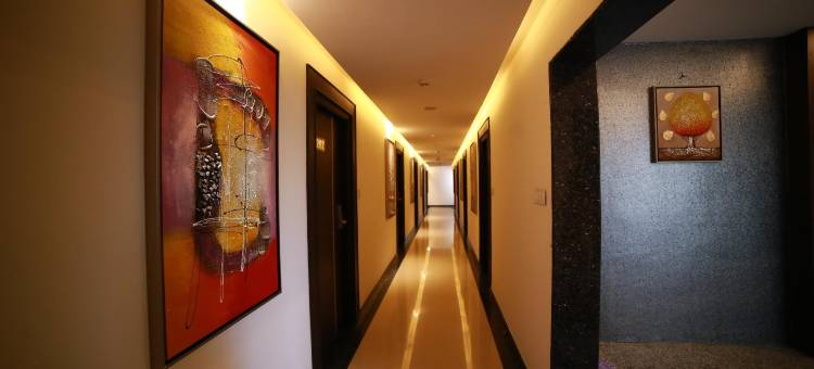 普拉巴格兰德汽车旅馆(Prabhaa Grand Inn)图片