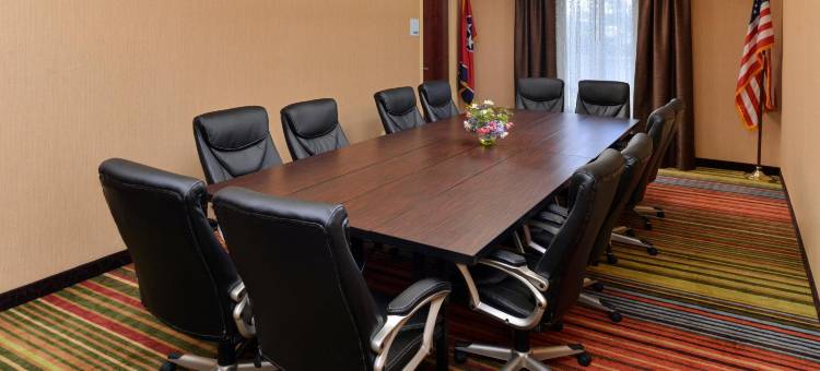 Holiday Inn Express 白宫(Holiday Inn Express White House)图片