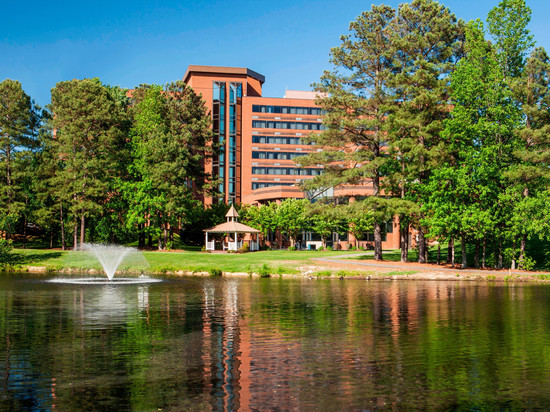 里士满福朋喜来登喜來登酒店