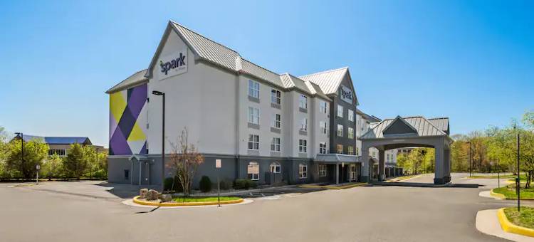 Spark by Hilton Woodbridge图片