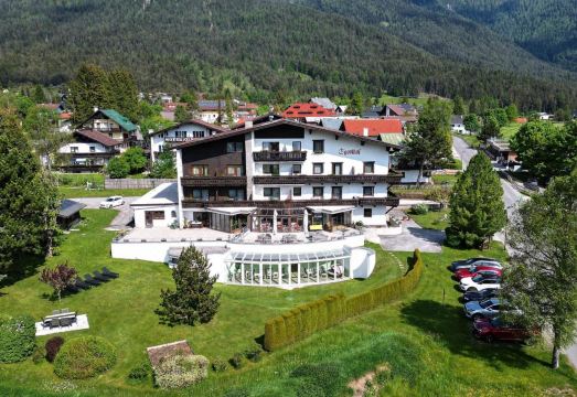 Hotel Egerthof Hotel Overview