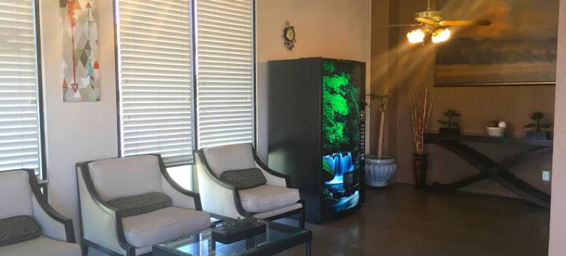 加利福尼亚州德拉诺 6 号开放式公寓套房酒店(Studio 6 Suites Delano, CA)图片