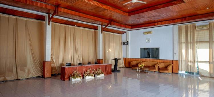 红多兹@帕洛波霍拉斯酒店(RedDoorz @ Hotel Horas Palopo)图片