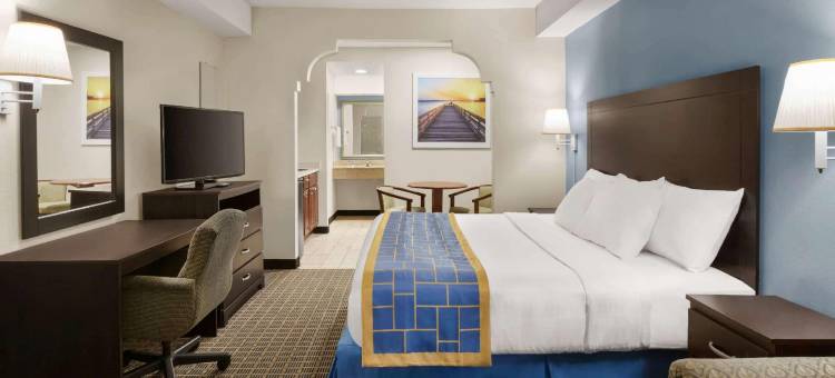 萨凡纳中城戴斯套房酒店(Days Inn & Suites by Wyndham Savannah Midtown)图片