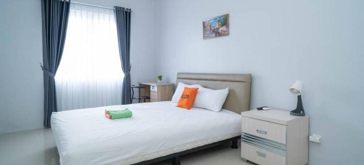 妮娜 RedPartner 森图尔文化公园酒店(Nina House Near Taman Budaya Sentul RedPartner)图片