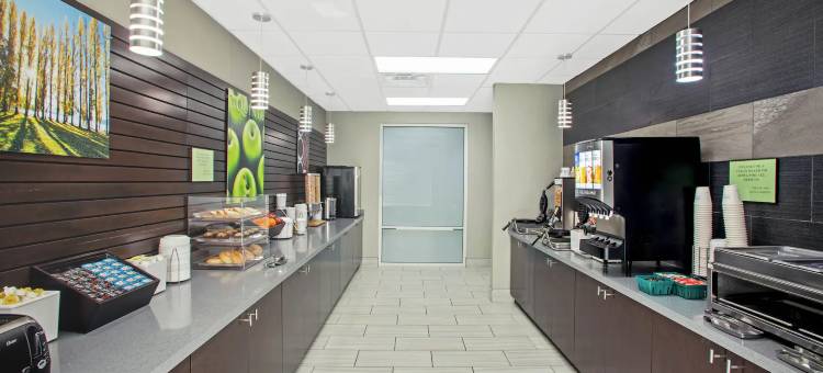 维多利亚南拉昆塔温德姆套房酒店(La Quinta Inn & Suites by Wyndham Victoria - South)图片