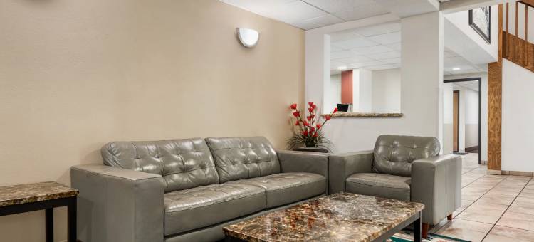 日耳曼敦-密尔沃基温德姆速8酒店(Super 8 by Wyndham Germantown/Milwaukee)图片