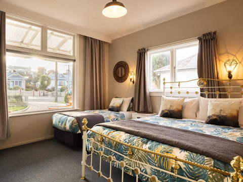 奥玛鲁背包客旅馆