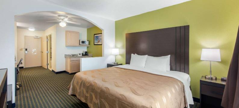 克莱顿品质酒店及套房，新墨西哥州(Quality Inn & Suites Clayton, NM)图片