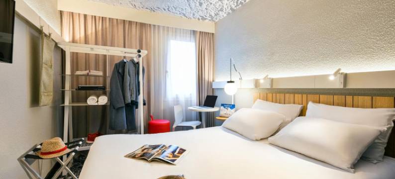 宜必思圣朗贝尔达勒邦酒店(Ibis Lyon Sud Saint-Rambert-d'Albon)图片