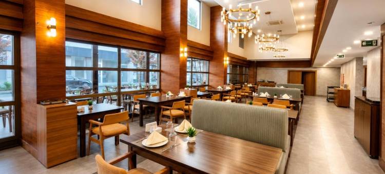 特拉布宗亚丽公园酒店(Anemon Kent Trabzon Otel)图片