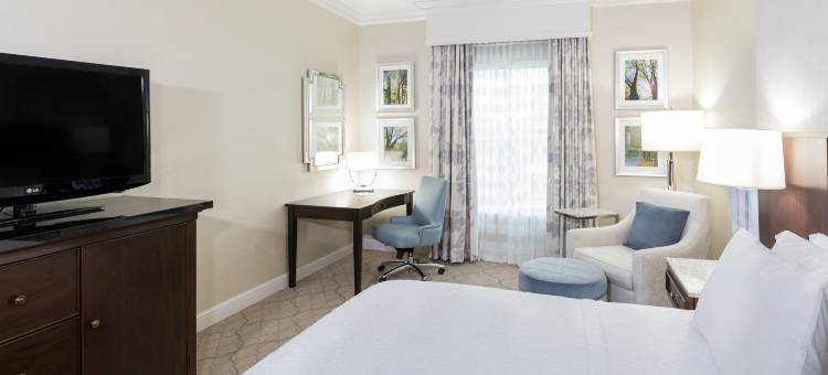 夏洛特/南方公园菲力浦斯广场希尔顿欢朋套房酒店(Hampton Inn & Suites Charlotte/SouthPark at Phillips Place)图片