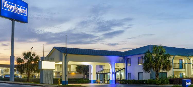 Travelodge by Wyndham Montgomery East图片