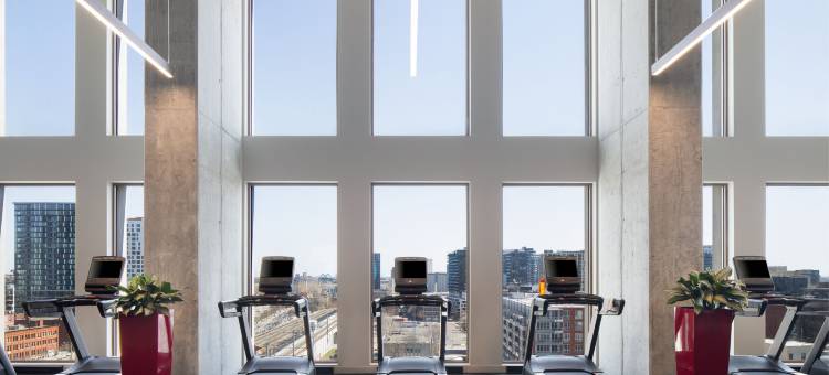 蒙特利尔市中心新Moxy酒店(Moxy Montreal Downtown)图片