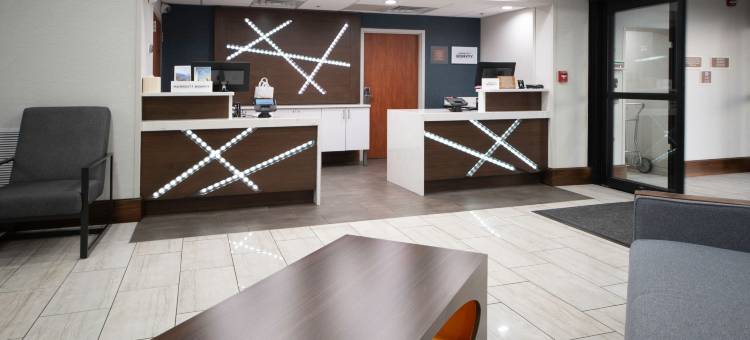 福朋喜来登费耶特维尔自由堡酒店(Four Points by Sheraton Fayetteville Fort Liberty)图片