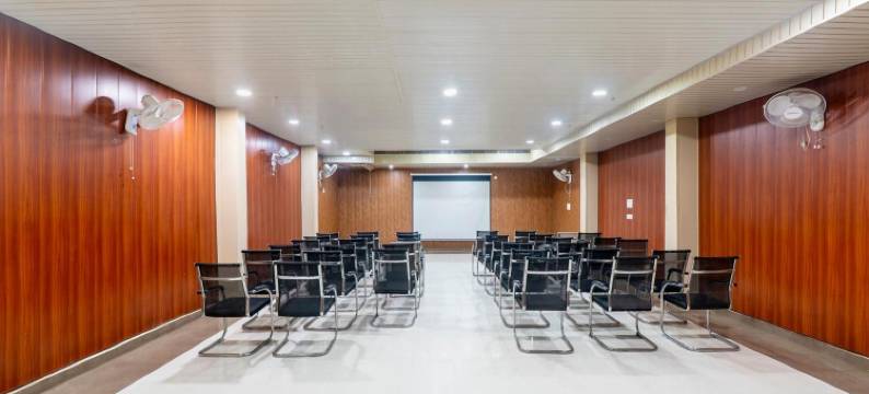 Treebo小佛酒店(Treebo Little Budhha)图片