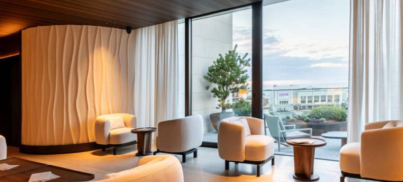 雷泽弗酒店(La Réserve Resort)图片