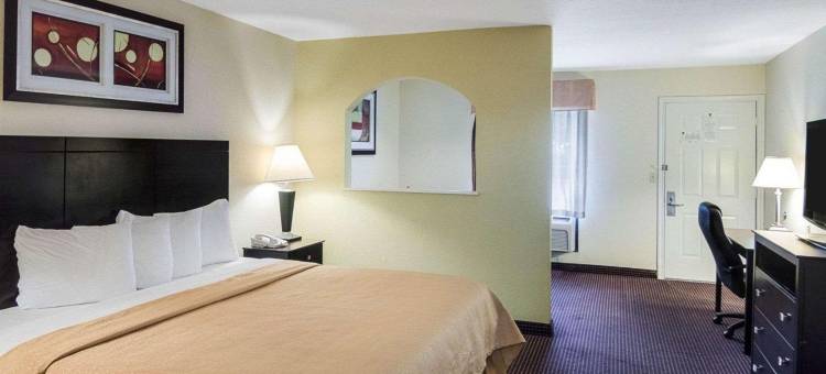 西能源走廊伊克诺套房酒店(Econo Lodge Inn & Suites West – Energy Corridor)图片