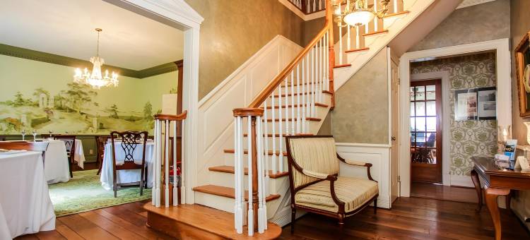 弗吉尼亚克利夫旅馆(The Virginia Cliffe Inn)图片