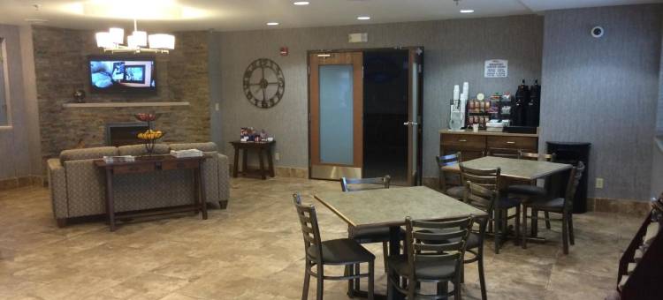 迈诺特呗盟套房酒店(Baymont by Wyndham Minot)图片