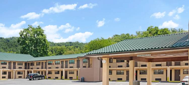 切罗基戴斯酒店-近(Days Inn by Wyndham Cherokee Near Casino)图片