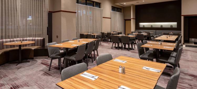 罗切斯特梅奥医学中心区区/圣玛丽万怡酒店(Courtyard Rochester Mayo Clinic Area/Saint Marys)图片