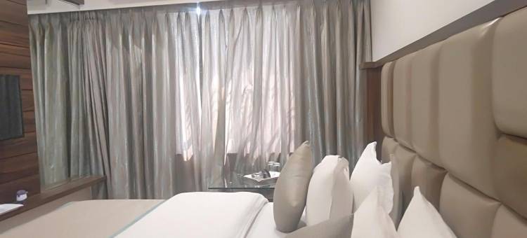 OYO29646希沃桑格拉姆酒店(OYO 29646 Hotel Shivsangram)图片