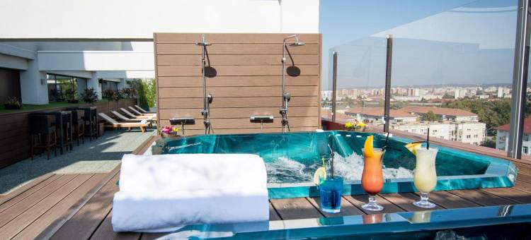 奥拉迪亚温德姆华美达酒店(Ramada by Wyndham Oradea)图片