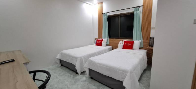 前滩酒店(Front Beach Hotel)图片