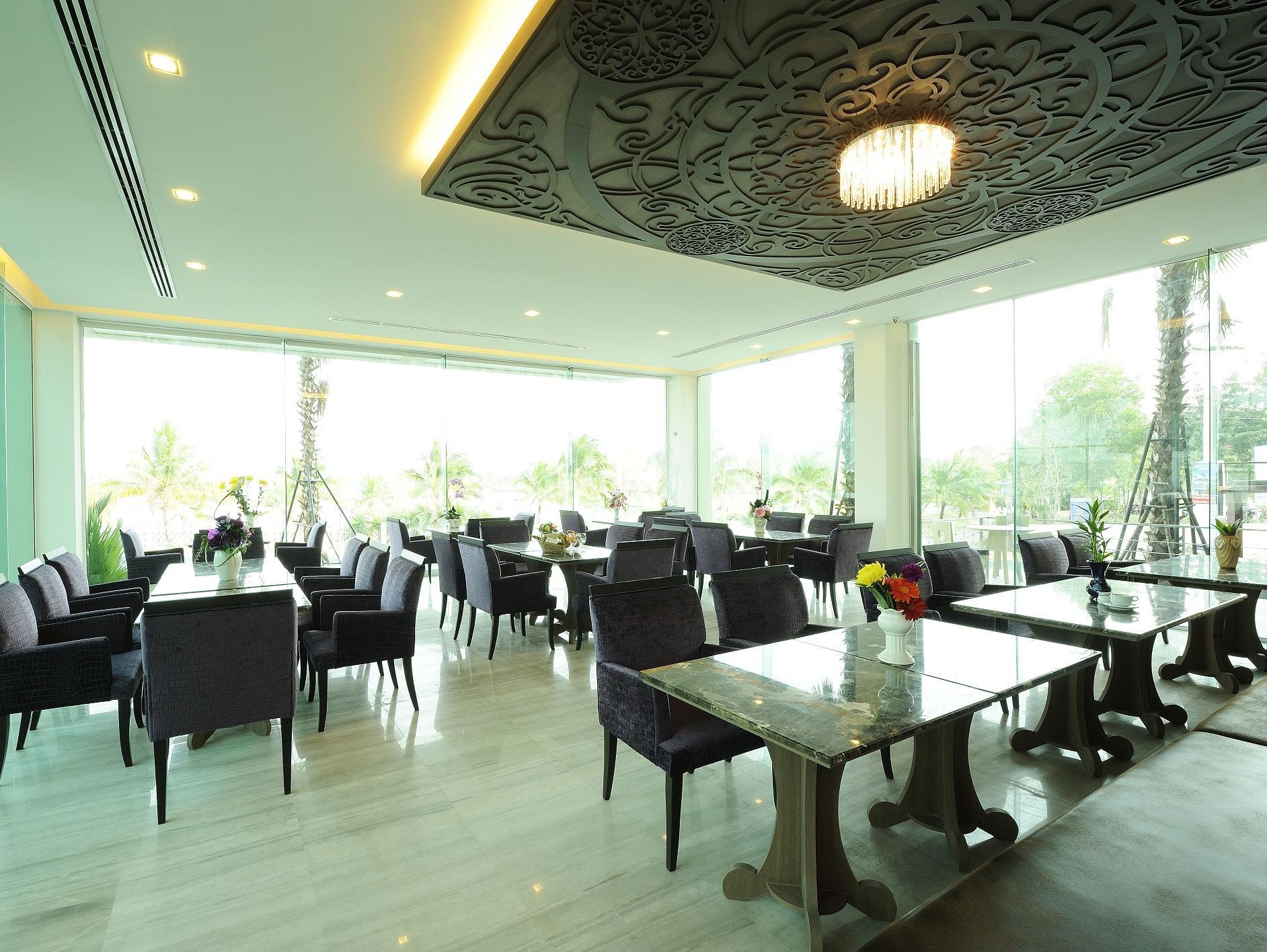 The Beverly Hills Hotel Over view