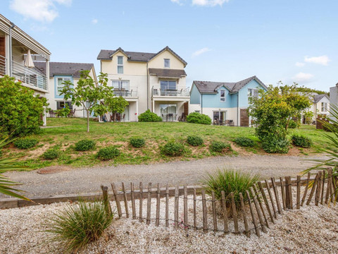 皮埃尔假日酒店