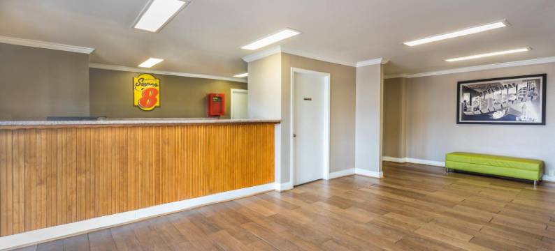 路易斯安那州奥佩卢萨斯 6 号开放式公寓套房酒店(Studio 6 Suites Opelousas, LA)图片