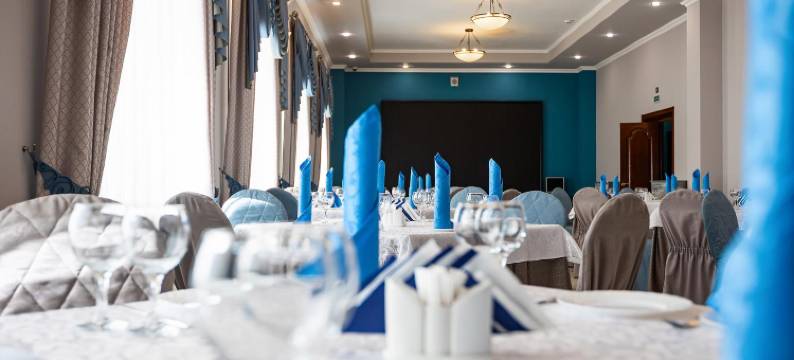 德鲁日巴酒店(Druzhba Hotel)图片