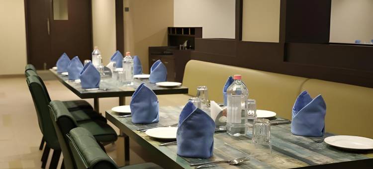 肖拉普尔凯里亚德酒店-OTHPL(Kyriad Hotel Solapur by Othpl)图片