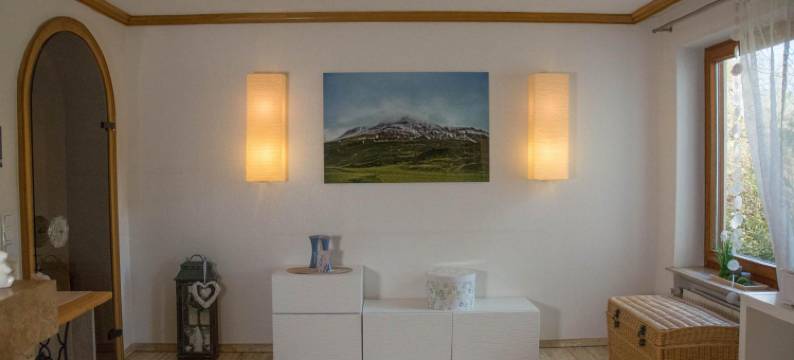 索恩奈克兰德酒店(Landhotel Sonneneck - Breuna im Naturpark)图片