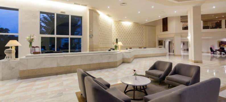 迦玛特厄尔毛拉迪酒店(El Mouradi Gammarth)图片