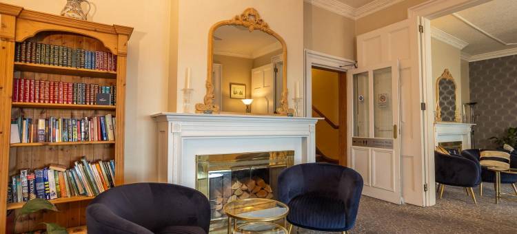 新霍姆伍德贝斯特韦斯特酒店(New Holmwood Hotel)图片
