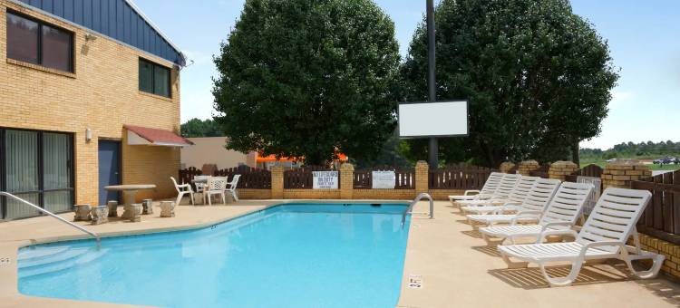 里奇堡温德姆戴斯酒店(Days Inn by Wyndham Richburg)图片