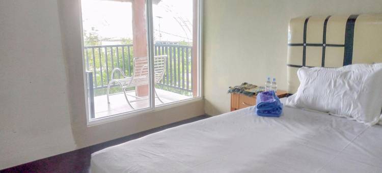 红色伙伴迪瓦伊斯兰家庭旅馆(Deeva Homestay Syariah RedPartner)图片