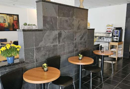 101 Guesthouse Hotel Hotel Overview