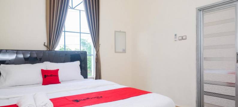 RedDoorz Near Terminal Bus Purwokerto图片