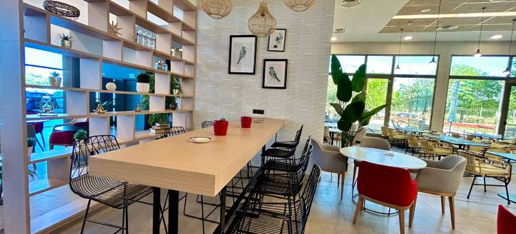 格塔菲温德姆华美达酒店(Ramada by Wyndham Getafe)图片