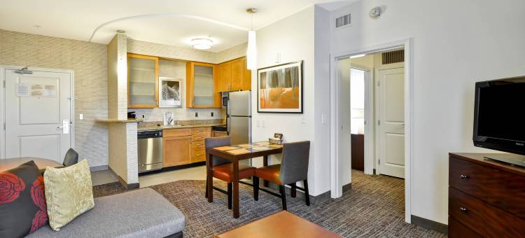 格尔夫波特比洛克西机场Residence Inn 酒店(Residence Inn Gulfport-Biloxi Airport)图片